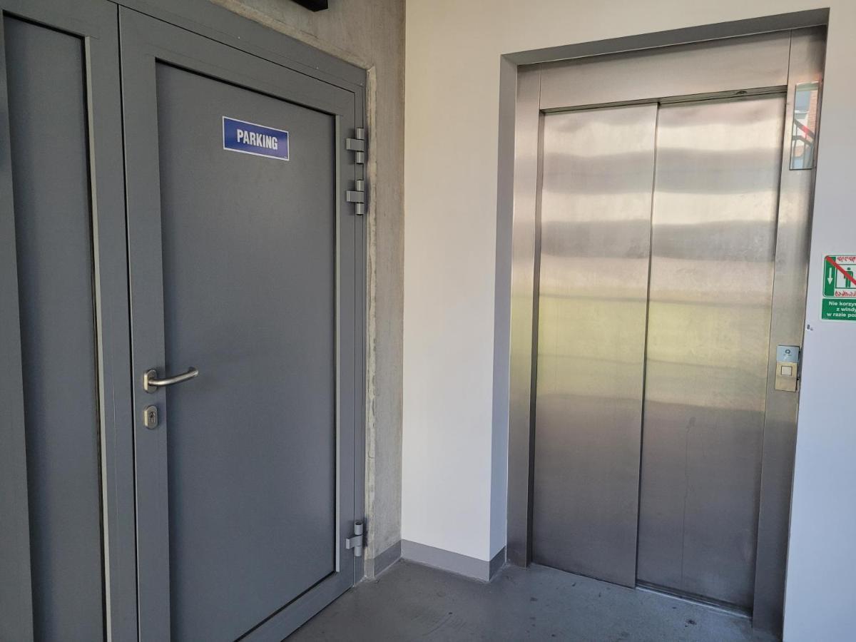 Apartament Gliwice Centrum Dunikowskiego Z Garazem Exteriör bild